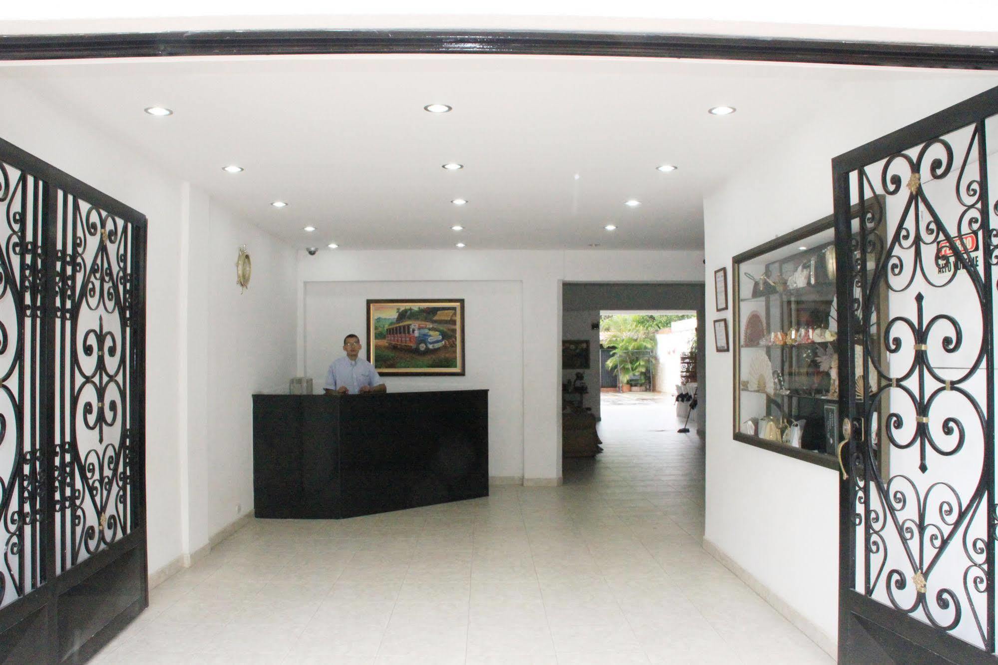 Hotel Casa Pablo เนย์บา ภายนอก รูปภาพ